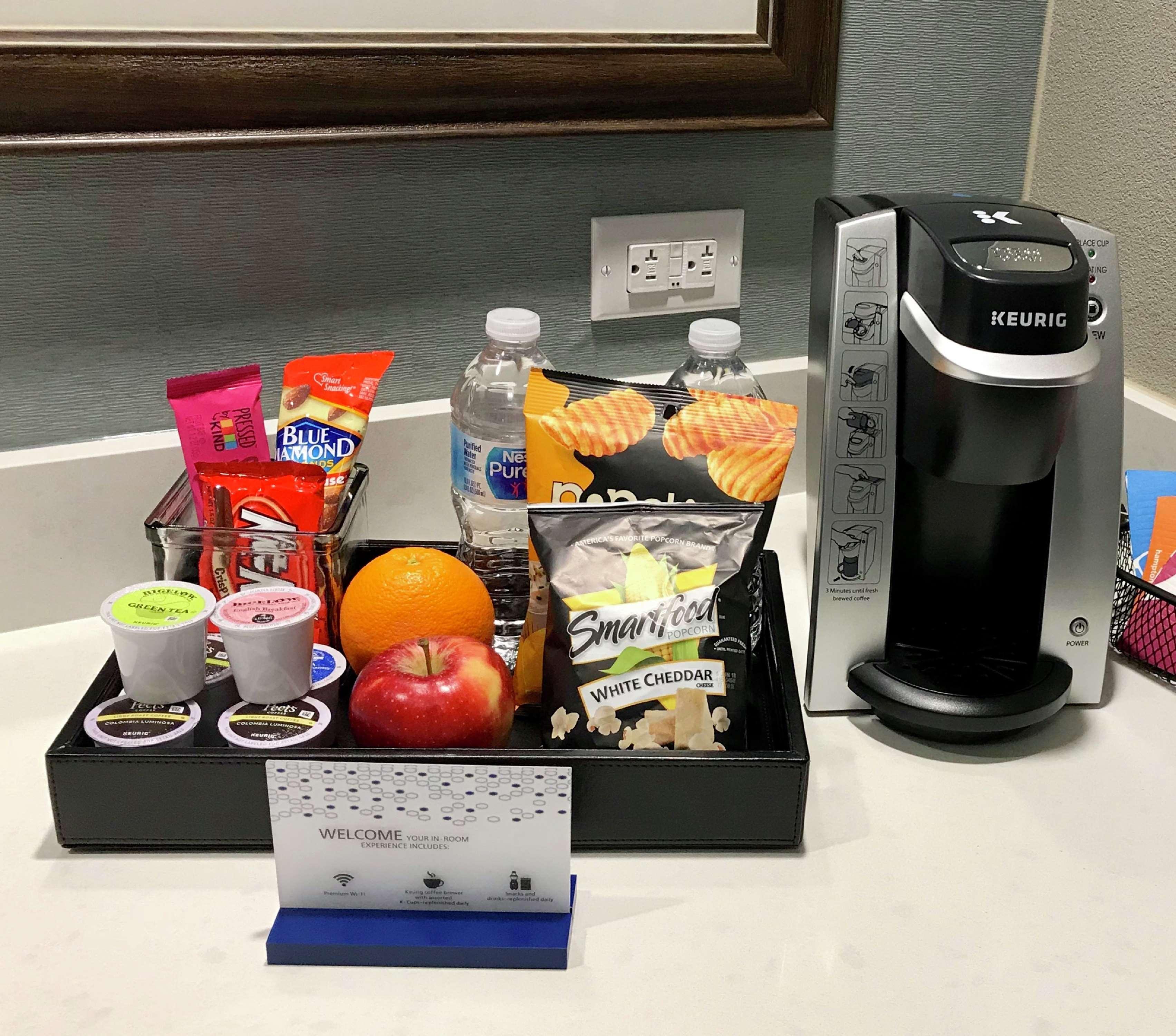 Hampton Inn & Suites Greenville Airport Экстерьер фото