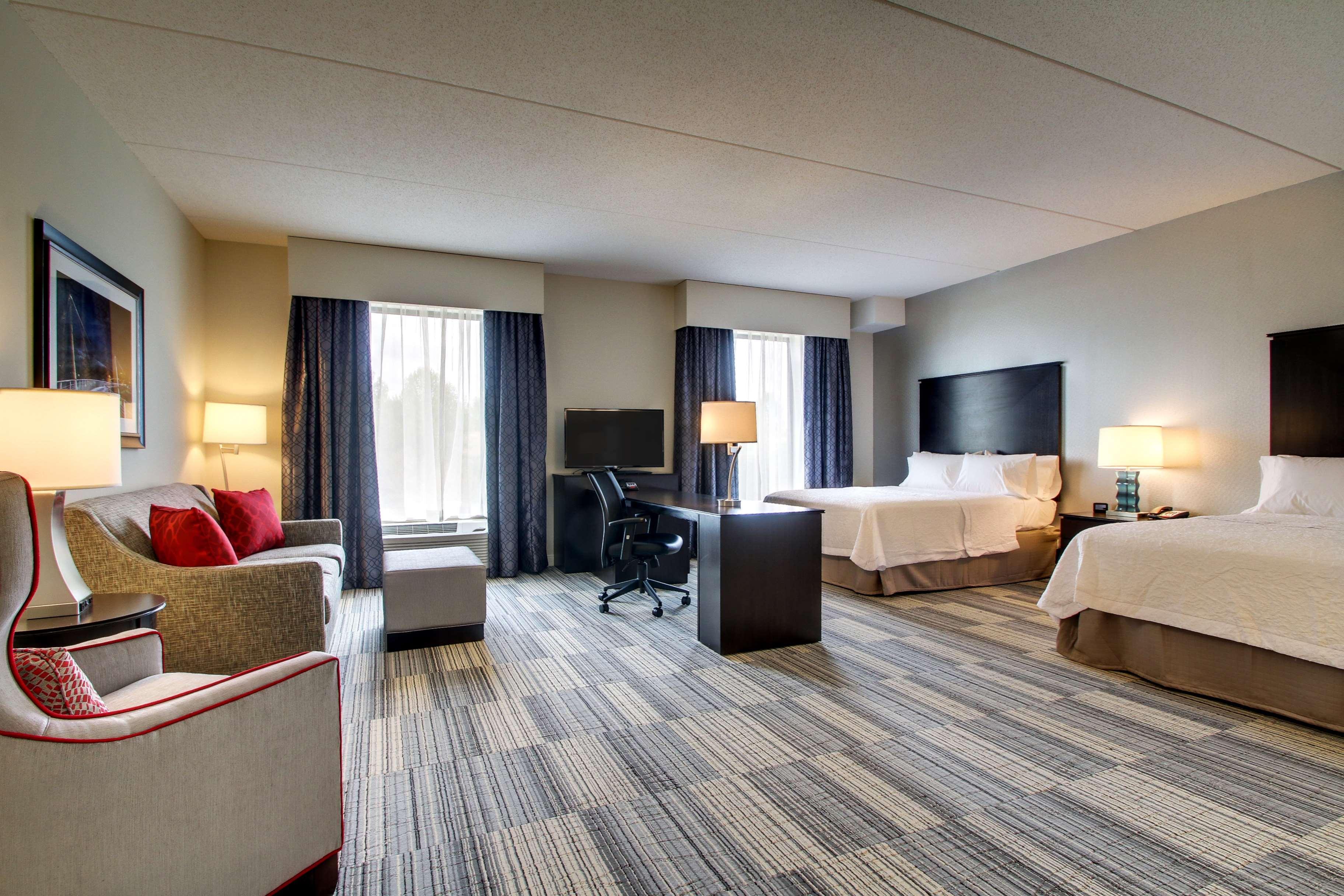 Hampton Inn & Suites Greenville Airport Экстерьер фото