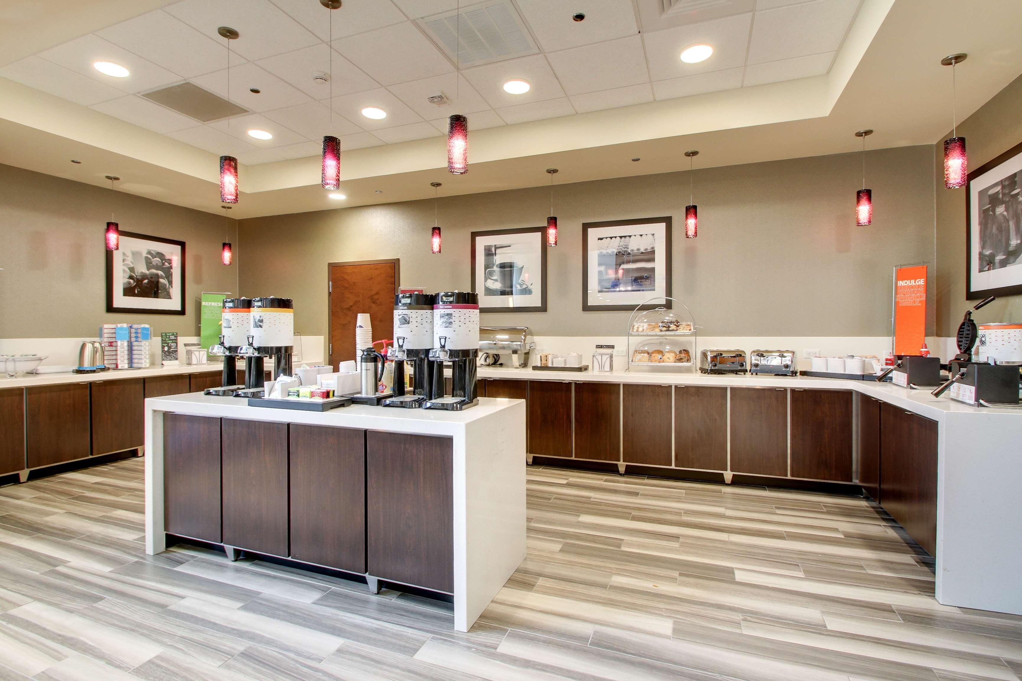 Hampton Inn & Suites Greenville Airport Экстерьер фото