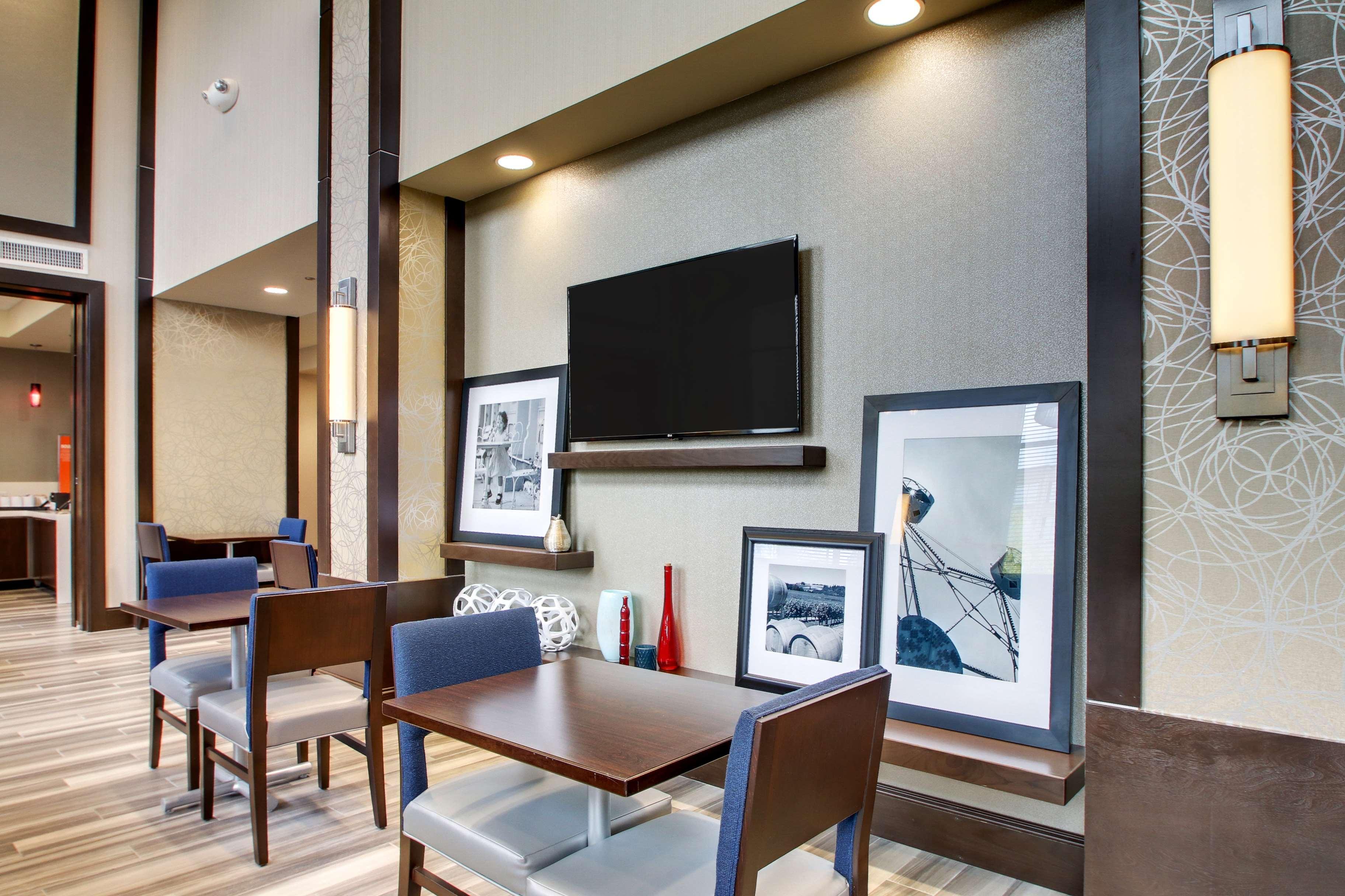 Hampton Inn & Suites Greenville Airport Экстерьер фото