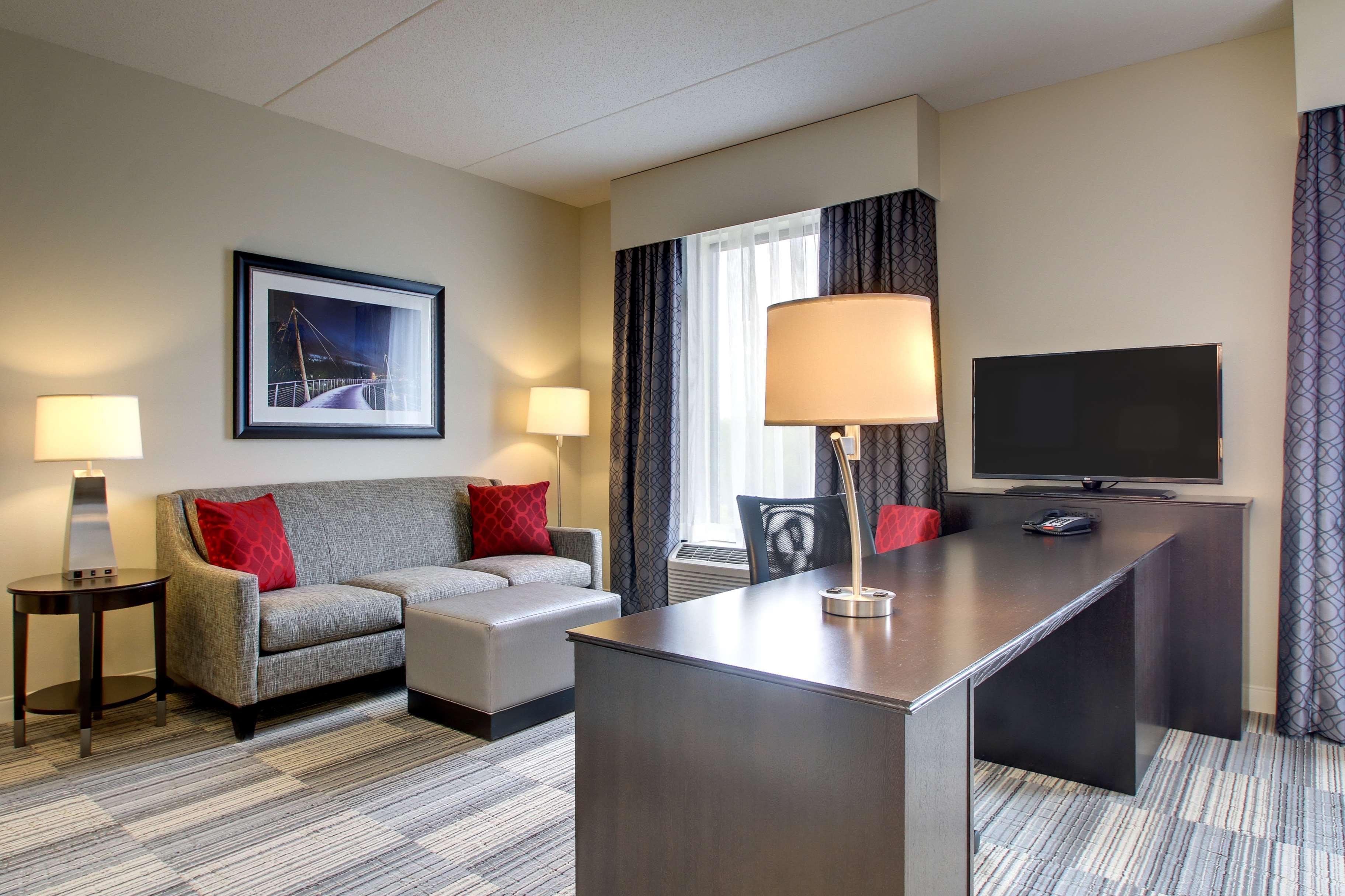 Hampton Inn & Suites Greenville Airport Экстерьер фото