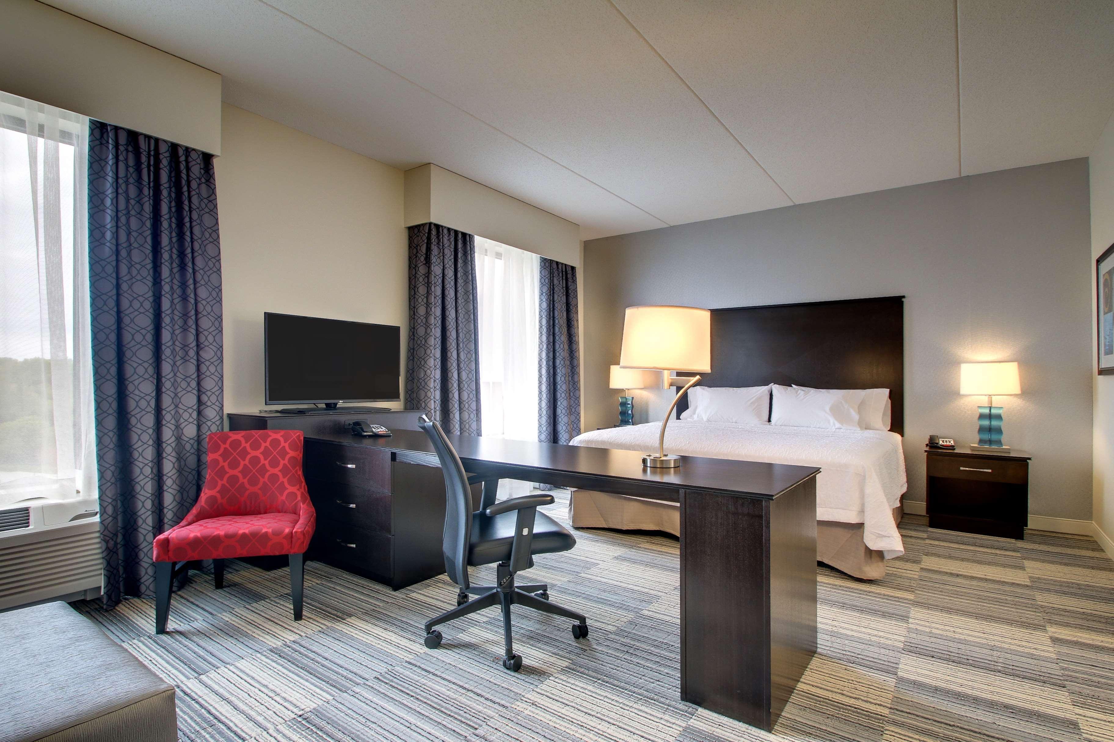 Hampton Inn & Suites Greenville Airport Экстерьер фото