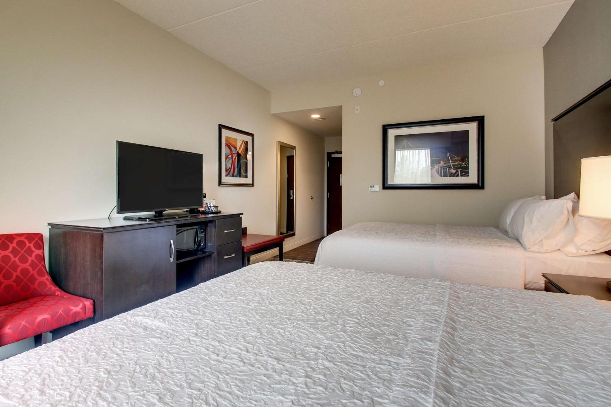 Hampton Inn & Suites Greenville Airport Экстерьер фото
