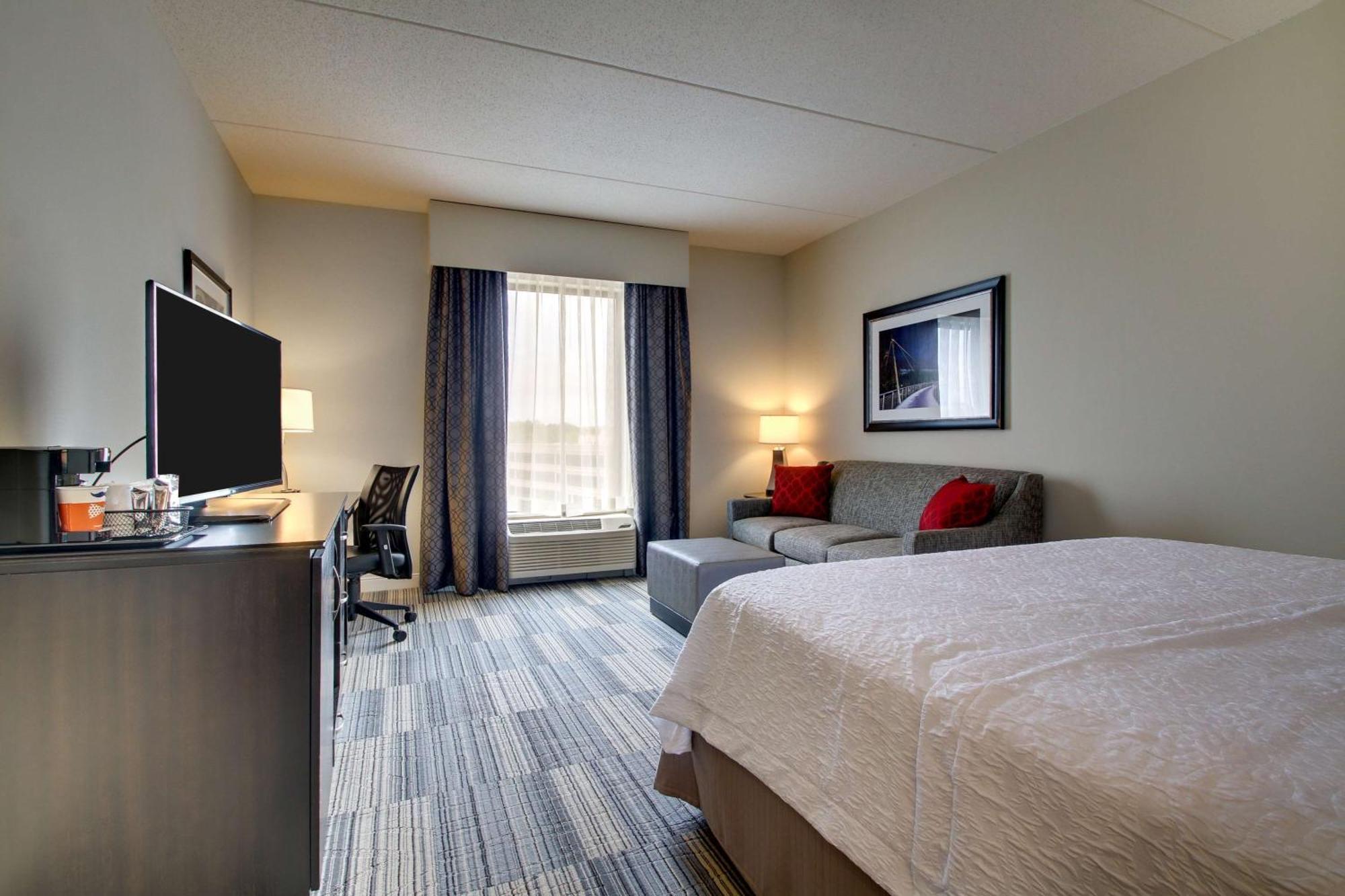 Hampton Inn & Suites Greenville Airport Экстерьер фото